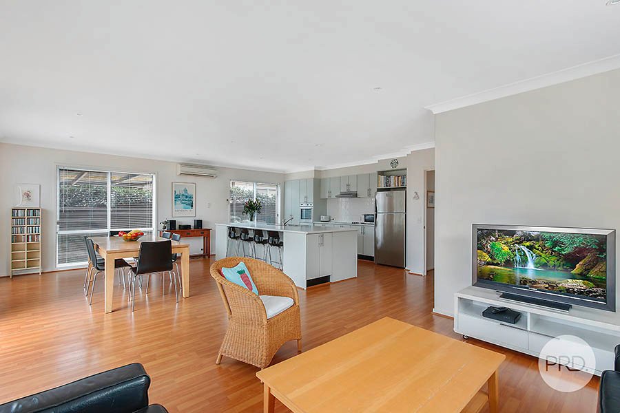 19 Beaconsfield Road MORTDALE 2