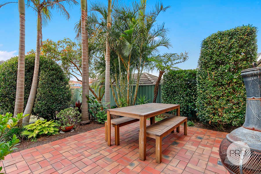 19 Beaconsfield Road MORTDALE 11