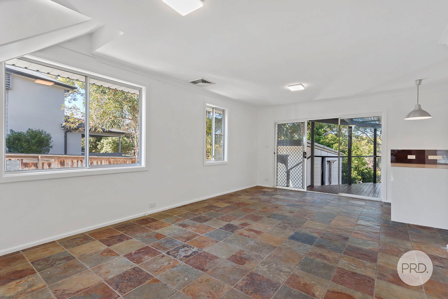 19 Beaumaris Crescent MORTDALE 2
