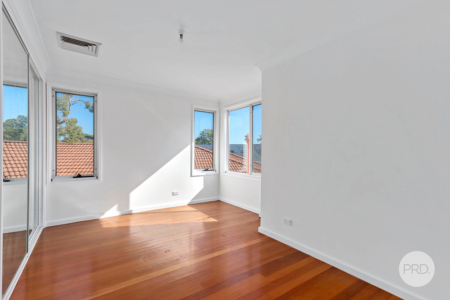 19 Beaumaris Crescent MORTDALE 7