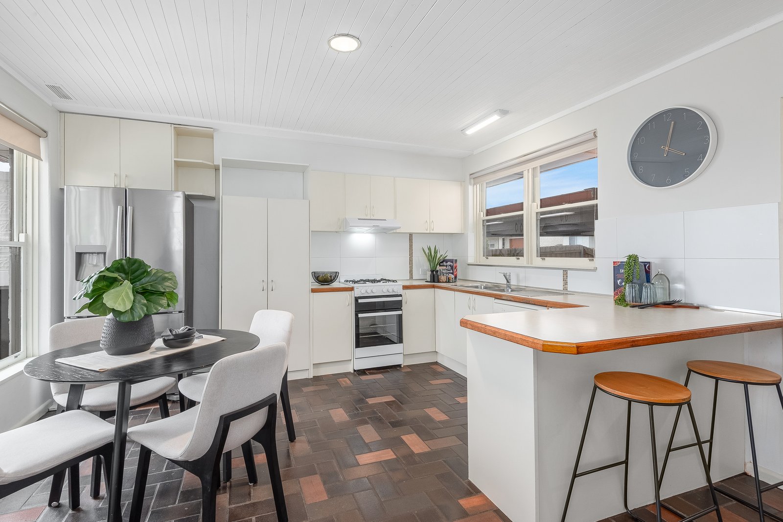 Gallery: 19 Belcher Street