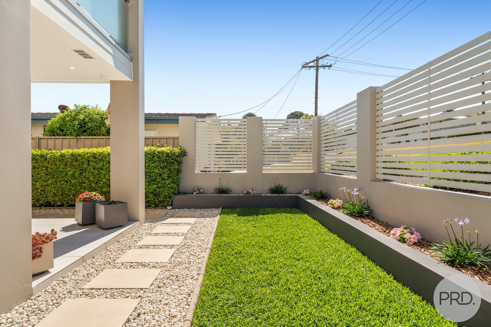 1/9 Bent Street FINGAL BAY 11