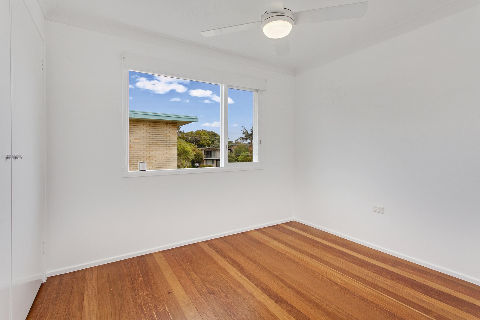 19 Bergalia Crescent CAMDEN HEAD 6