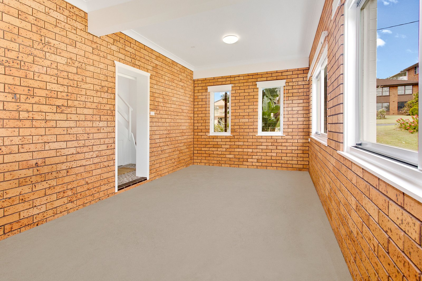 19 Bergalia Crescent CAMDEN HEAD 7