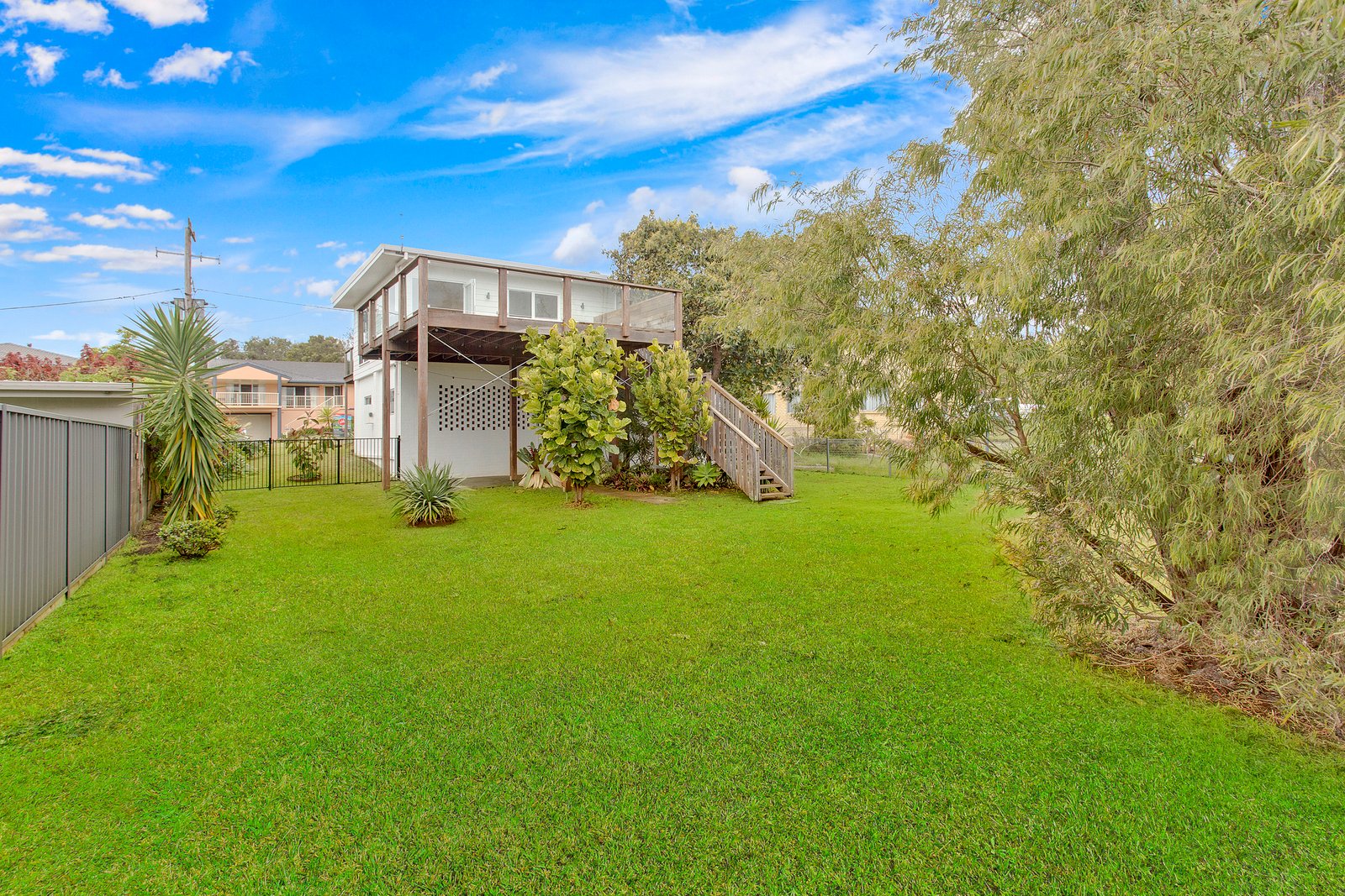 19 Bergalia Crescent CAMDEN HEAD 12