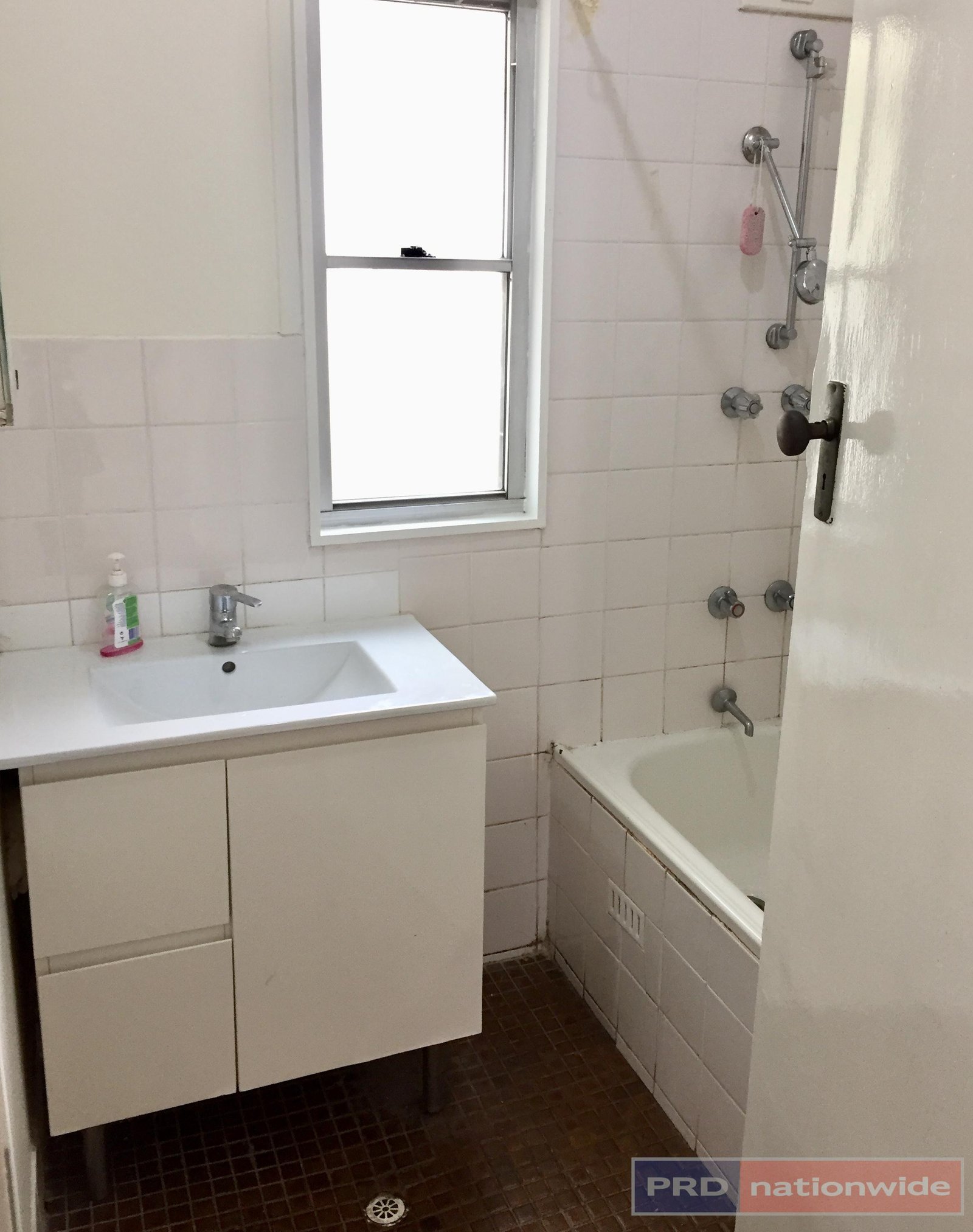 19 Bertram Street YAGOONA 8