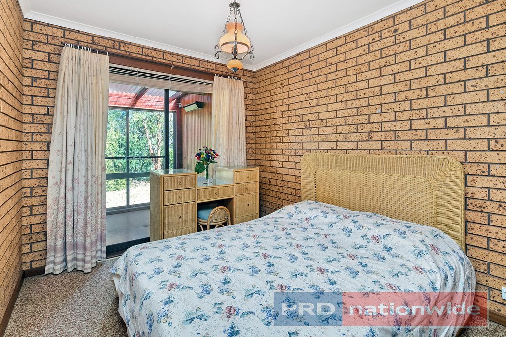 19 Blackwood Court ENFIELD 8