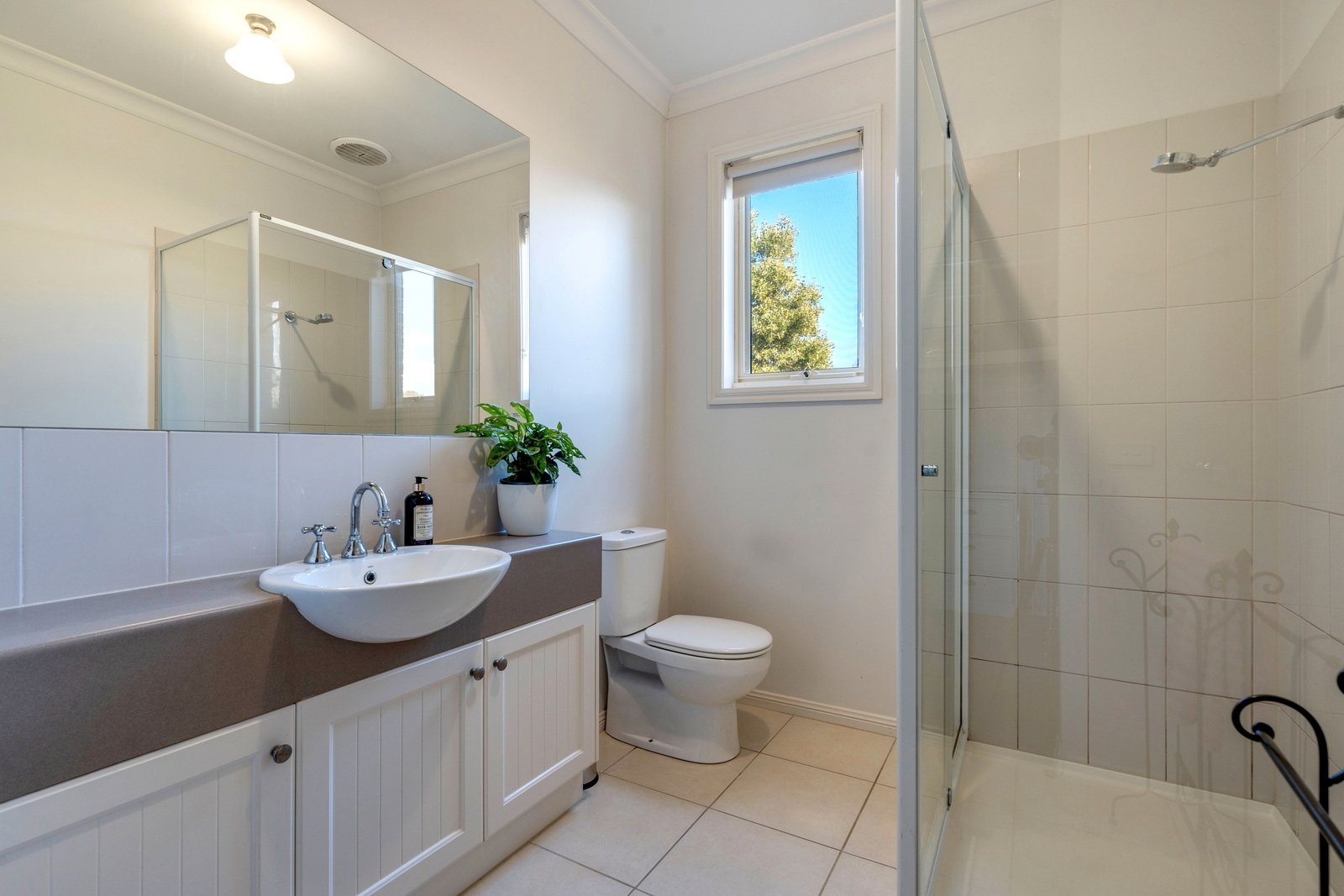 Real Estate and Property in 19 Bluegum Circuit, Riddells Creek, VIC