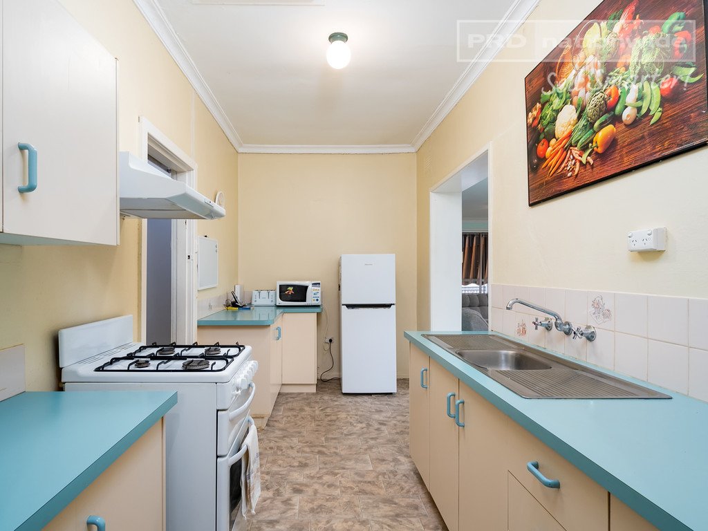 19 Bluett Crescent TURVEY PARK 3