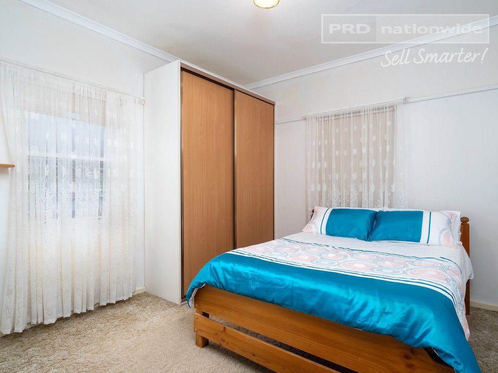 19 Bluett Crescent TURVEY PARK 7