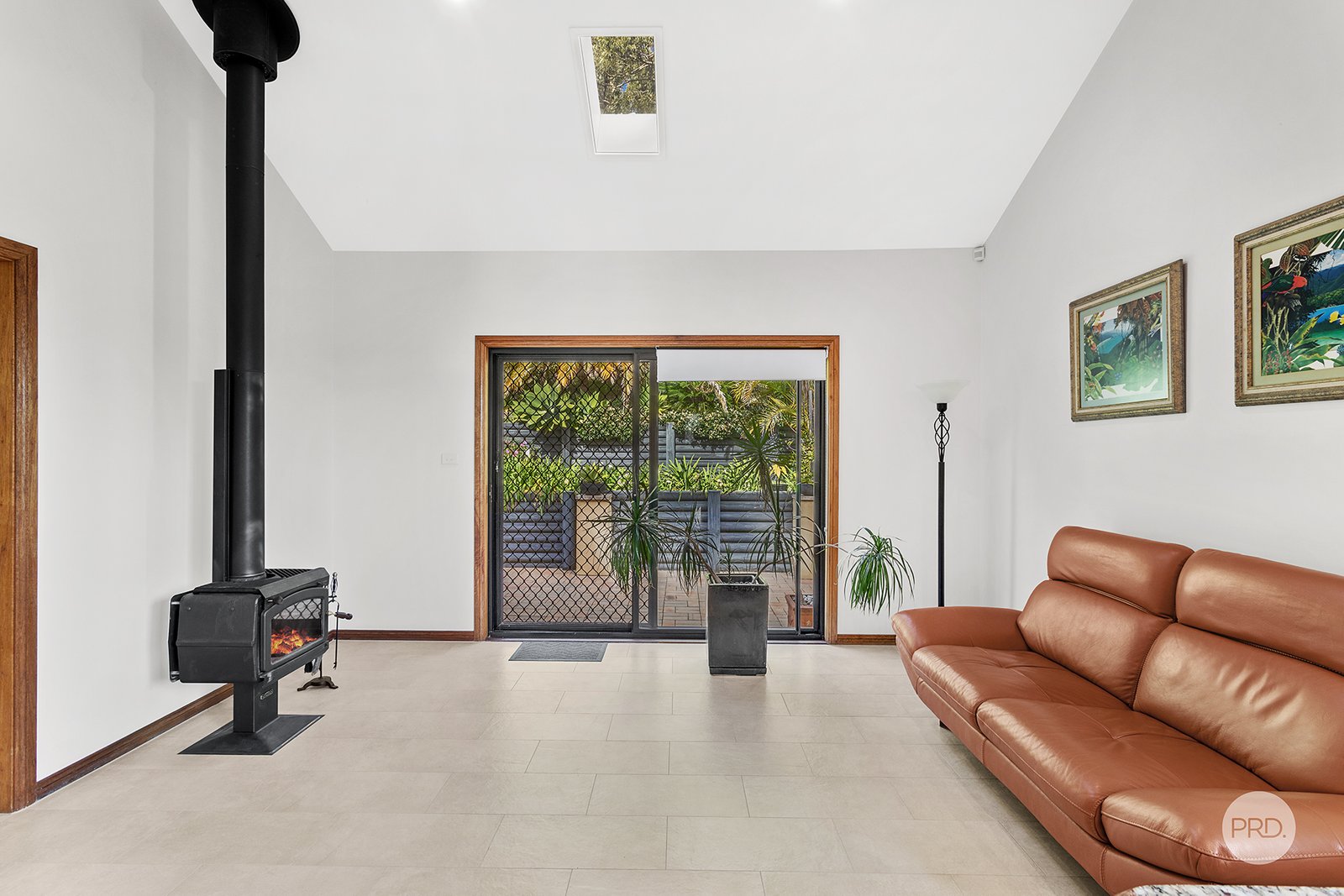 19 Bourne Boulevard NELSON BAY 9