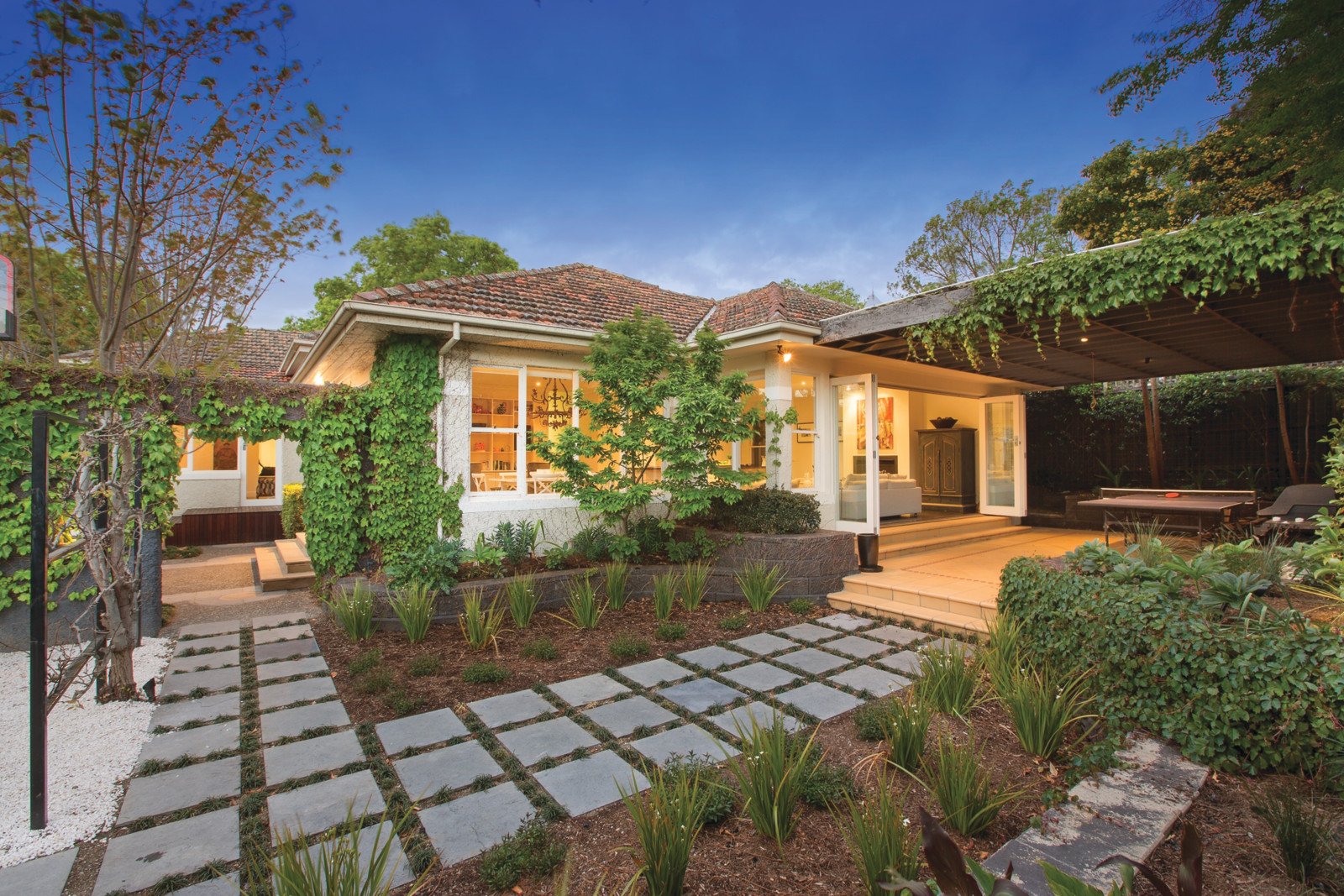 19 Bourne Road, Glen Iris, VIC