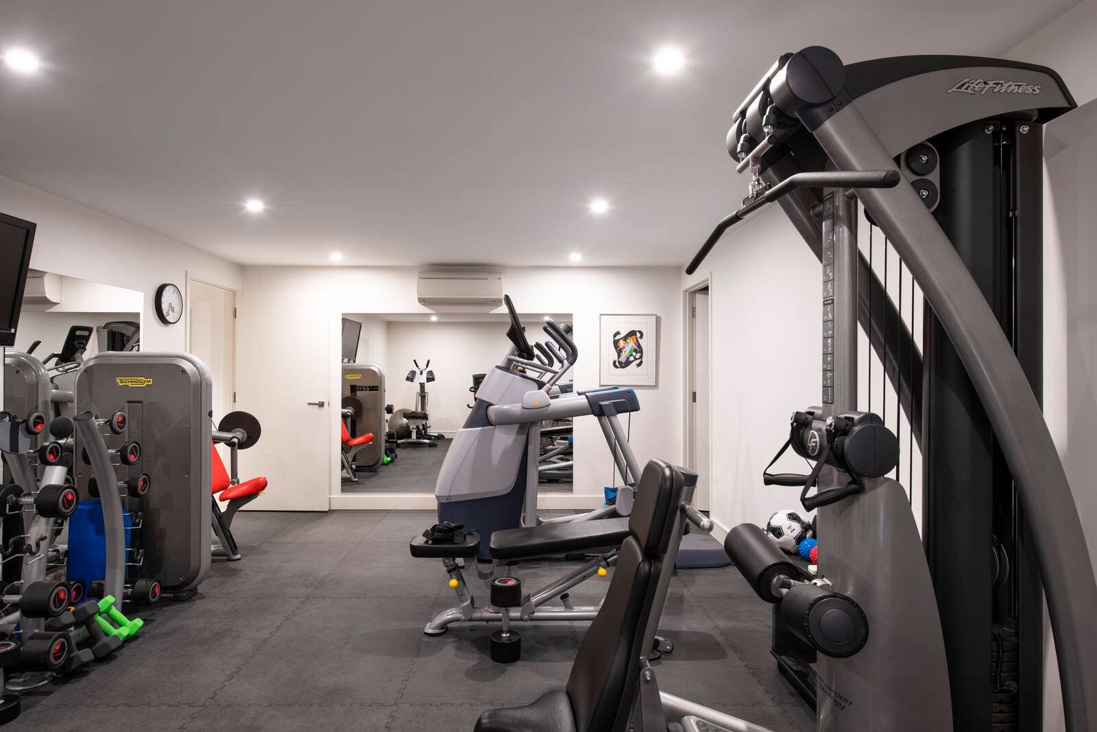 Real Estate and Property in 19 Brookville Road, Toorak, VIC