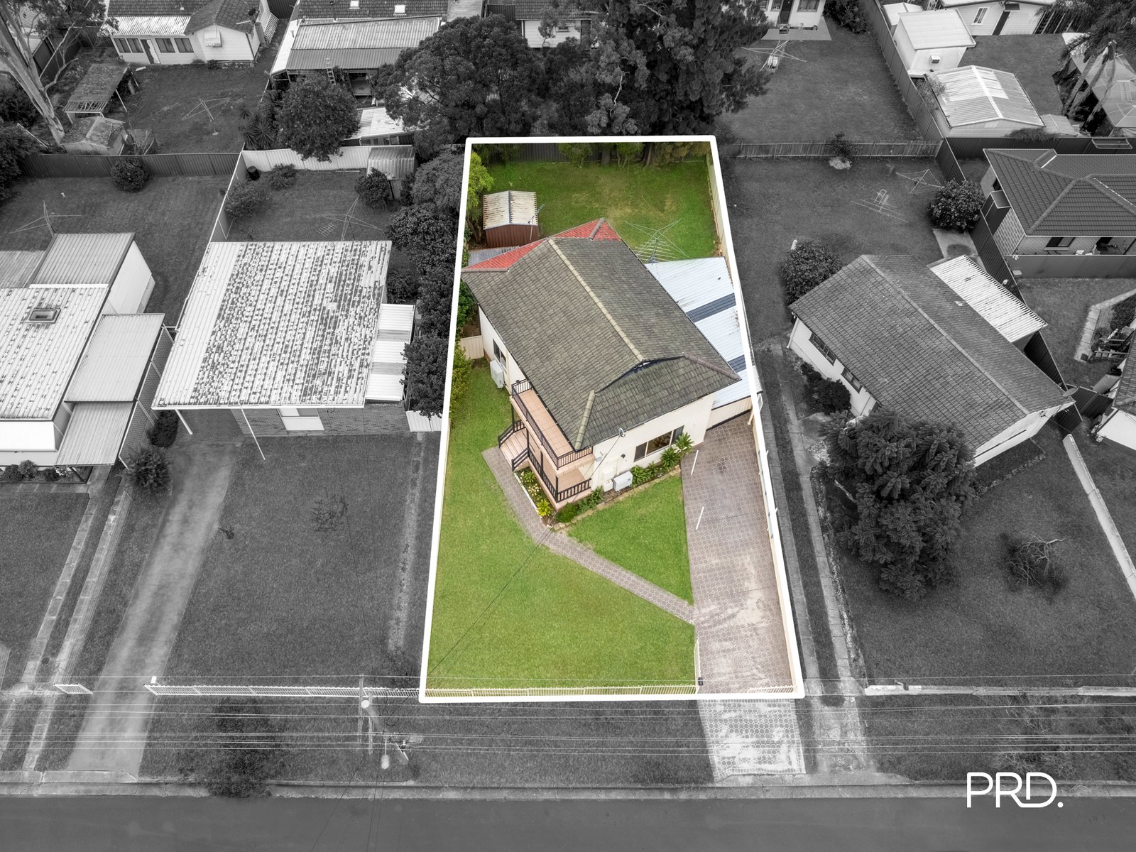 19 Bunsen Avenue EMERTON 11