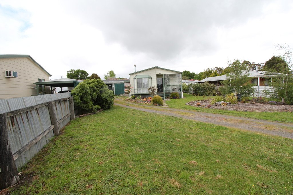 19 Burke Street BEAUFORT 14