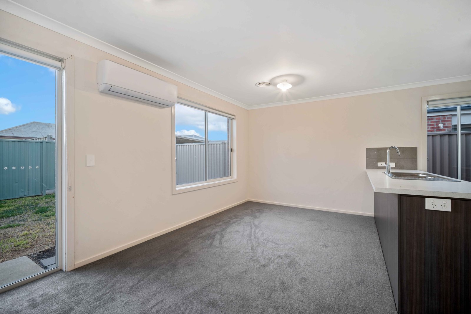 Gallery: 1/9 Burnett Street