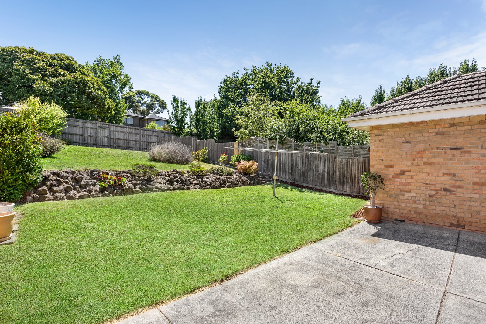 19 Byron Street, Box Hill South, 3128