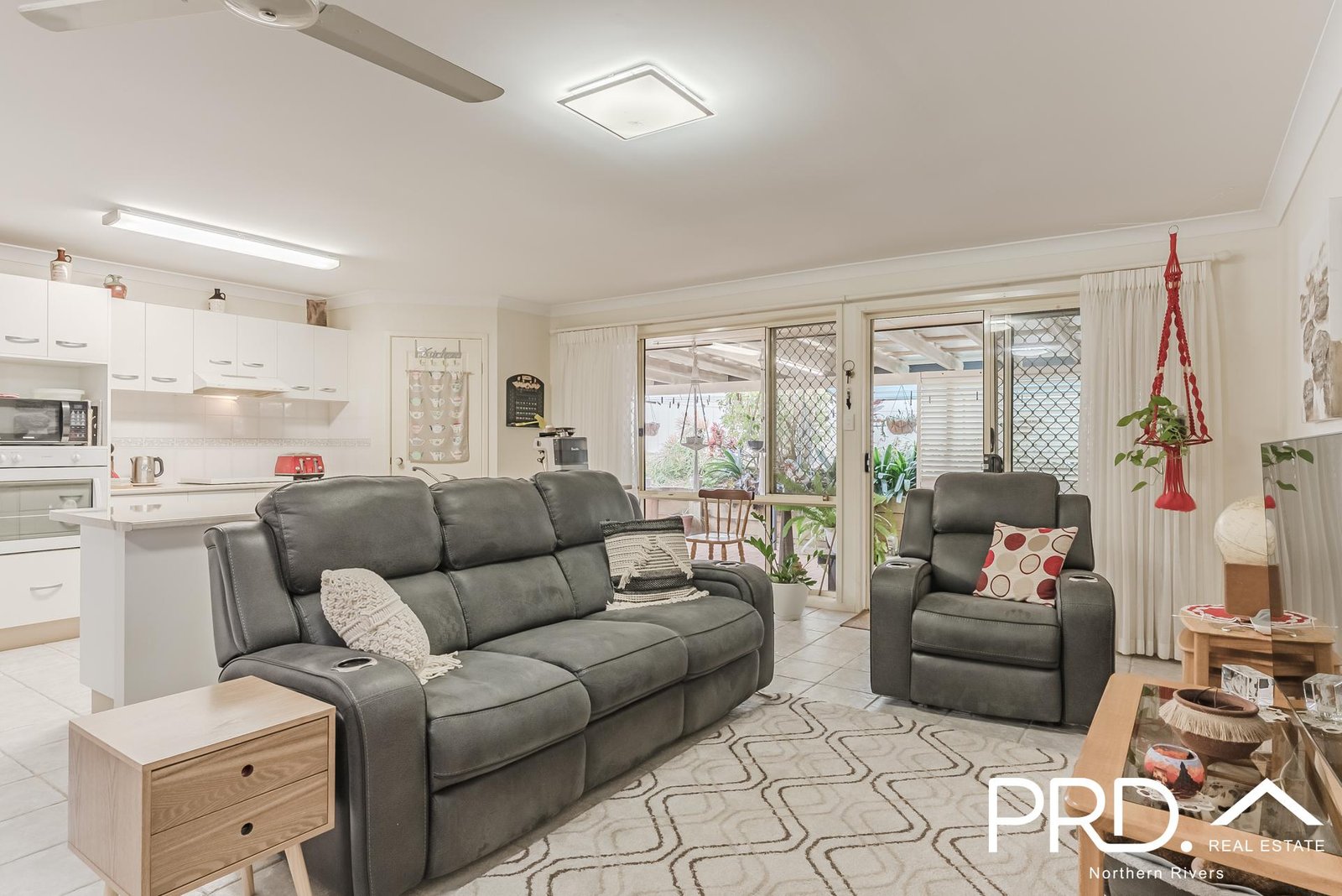 19 Callune Terrace GOONELLABAH 11