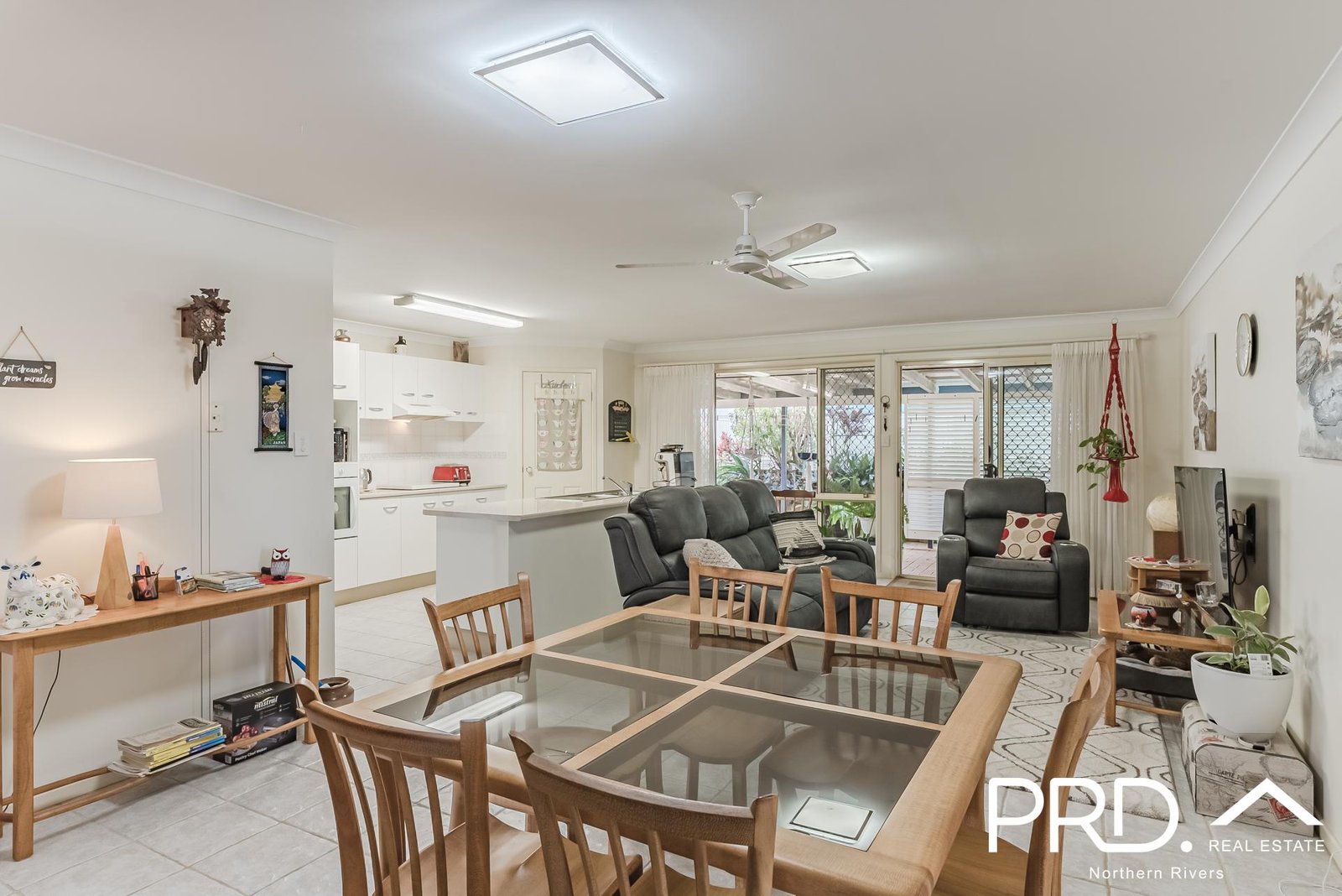 19 Callune Terrace GOONELLABAH 12