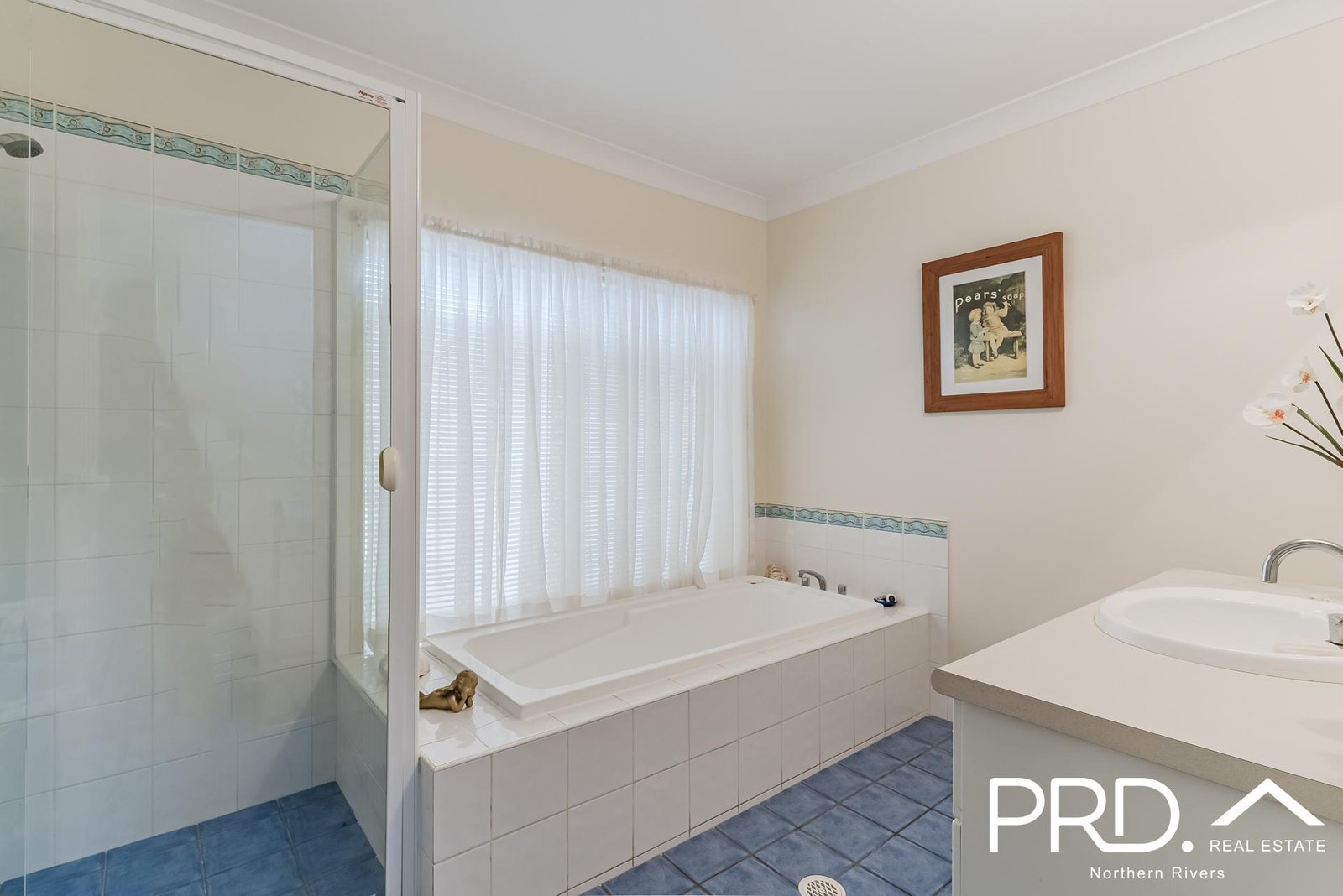 19 Callune Terrace GOONELLABAH 18