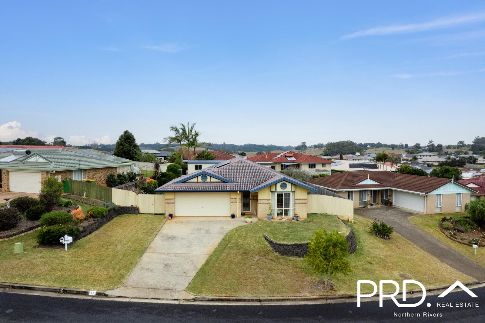 19 Callune Terrace GOONELLABAH 21