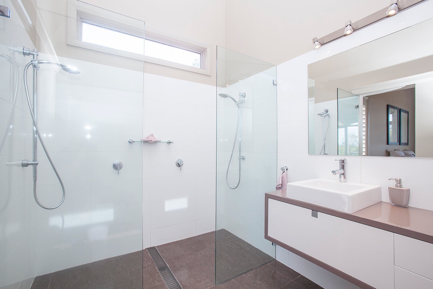 19 Cananga Court LARGS 14