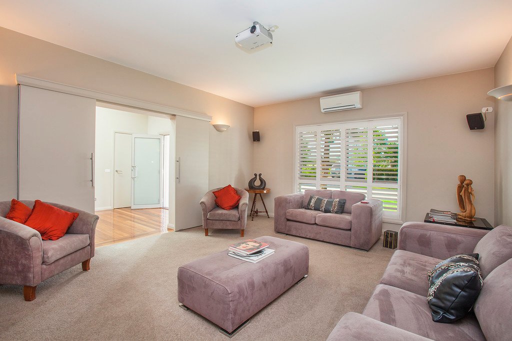 19 Cananga Court LARGS 18