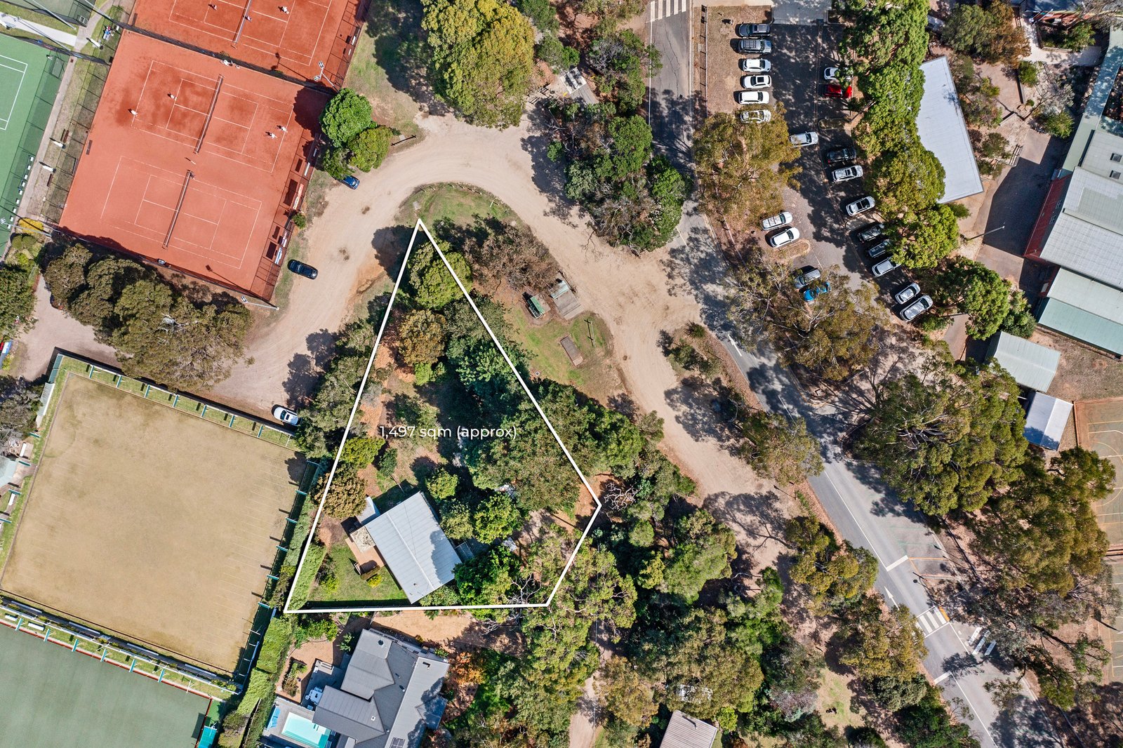 Photos: 19 Capitol Avenue
