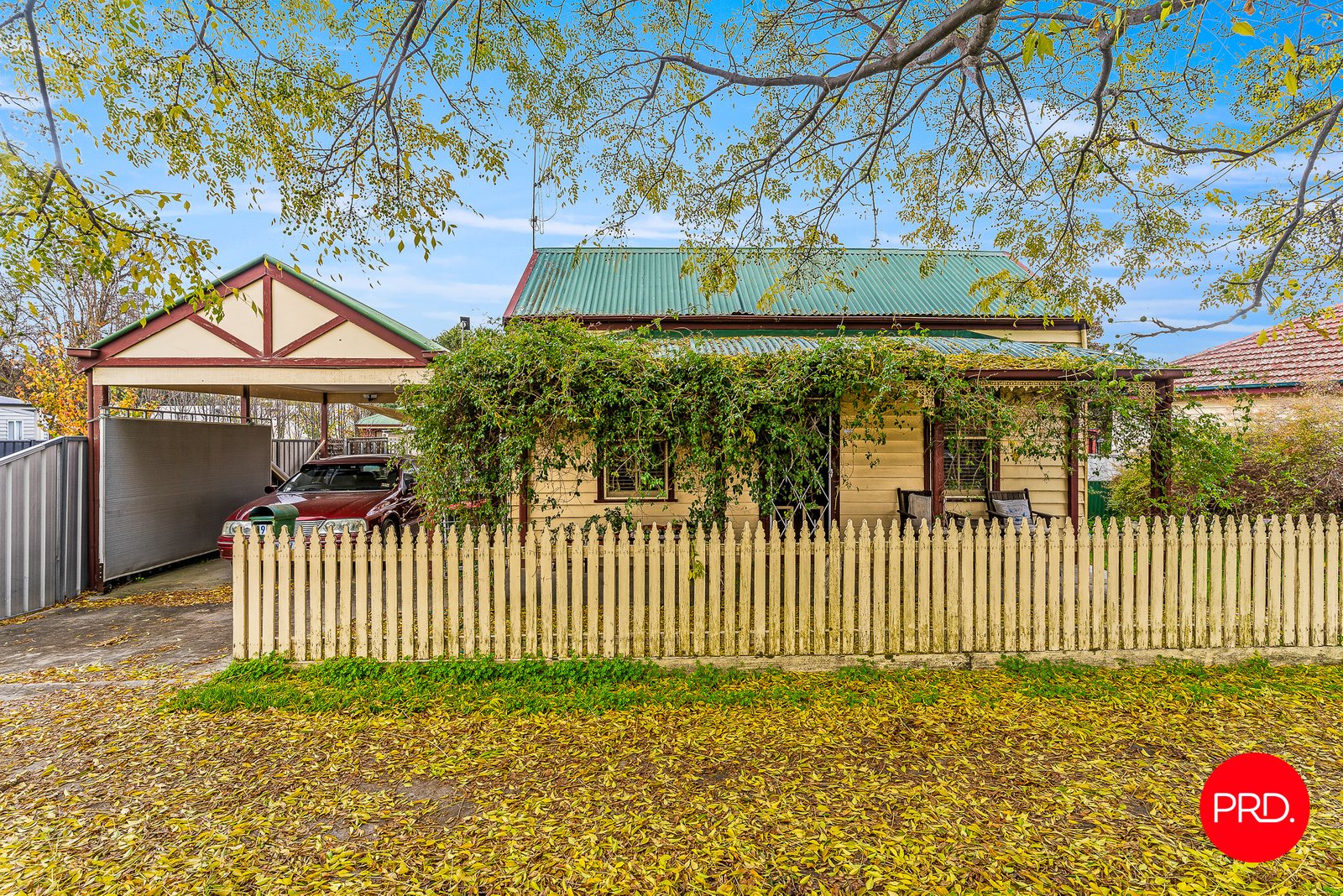 1/9 Carolin Street FLORA HILL 2