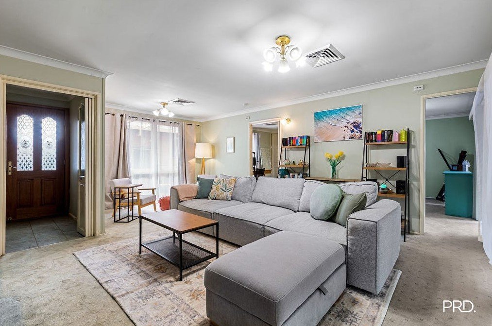 19 Cary Street Emu Plains 3