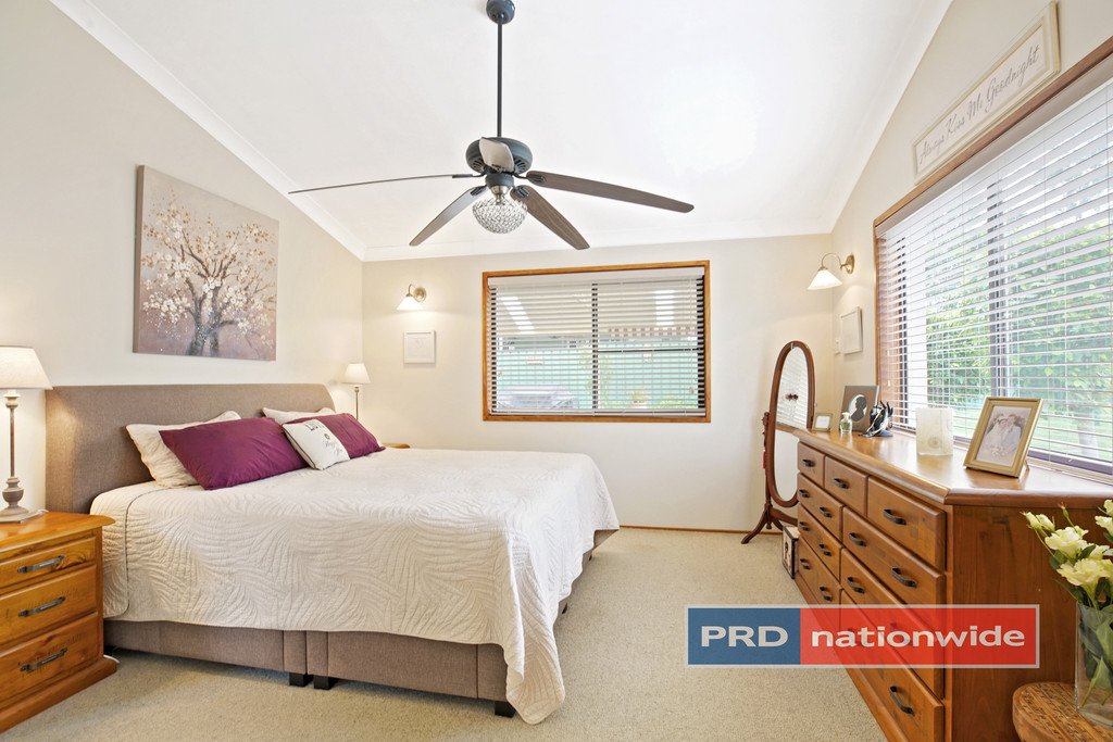 19 Chesterton Court CAMBRIDGE GARDENS 4