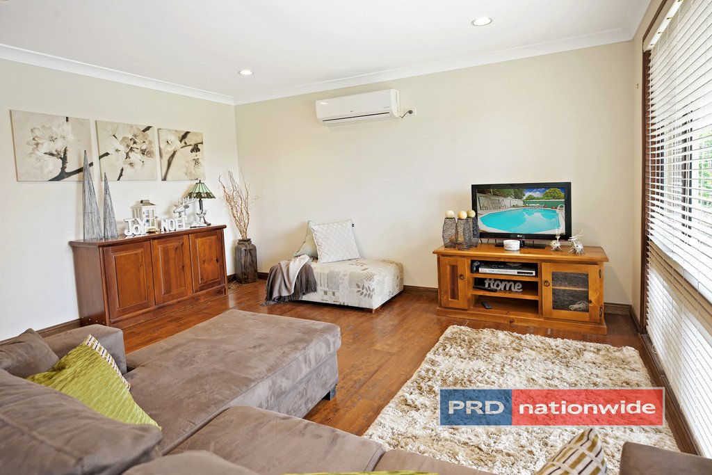 19 Chesterton Court CAMBRIDGE GARDENS 14