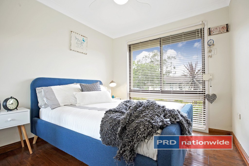 19 Chesterton Court CAMBRIDGE GARDENS 16