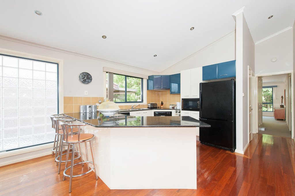 1/9 Christmas Bush Avenue NELSON BAY 4