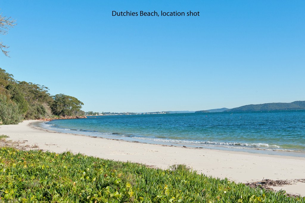 1/9 Christmas Bush Avenue NELSON BAY 22