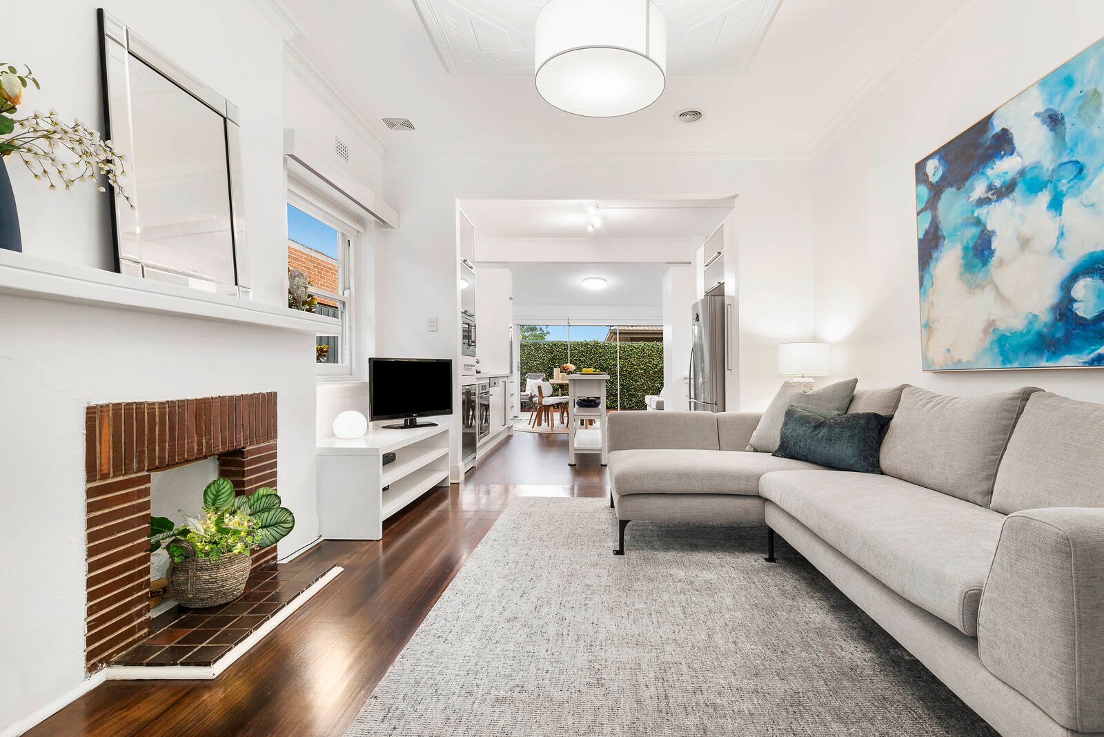 Gallery: 19 Clive Street