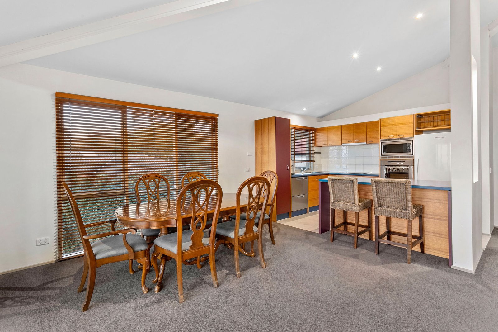 19 Cloud Street, Arthurs Seat, 3936