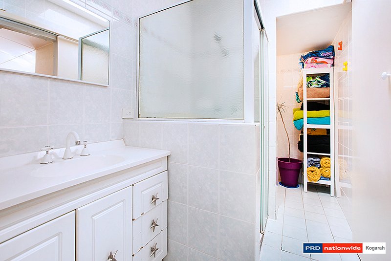 19 Colvin Avenue CARLTON 3