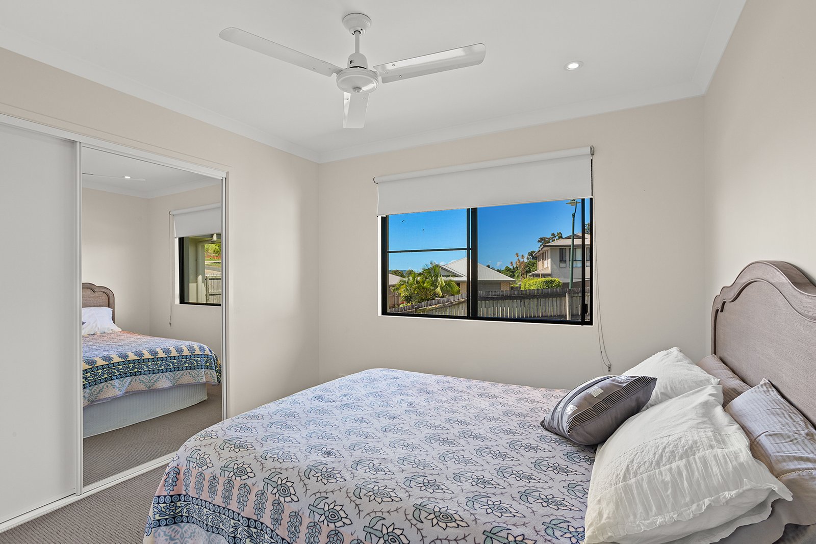 19 Companion Way CANNONVALE 8