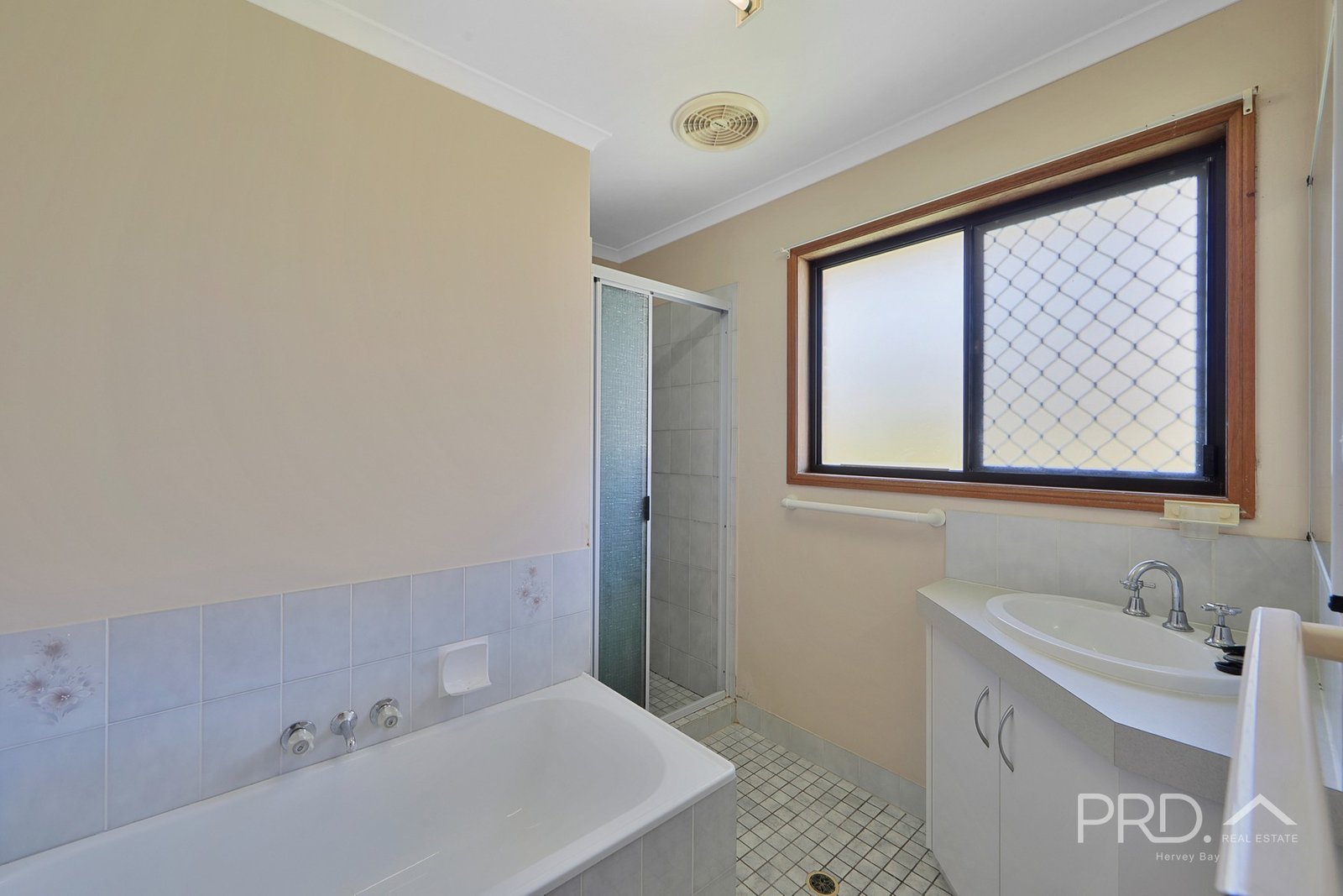 19 Connock Street URANGAN 15