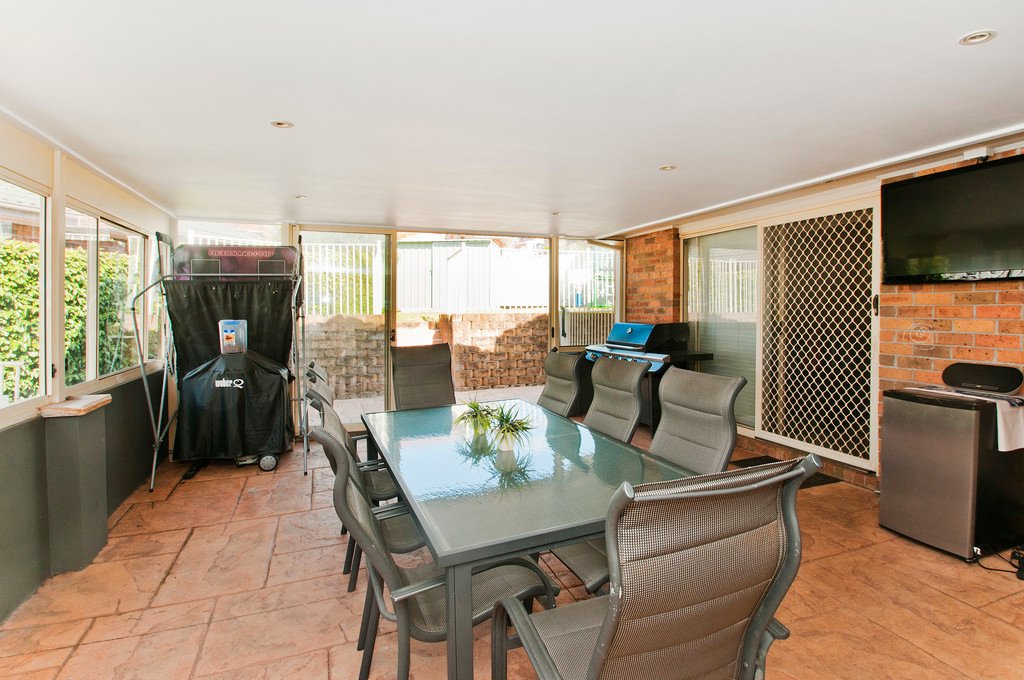 19 Cormack Avenue DAPTO 2