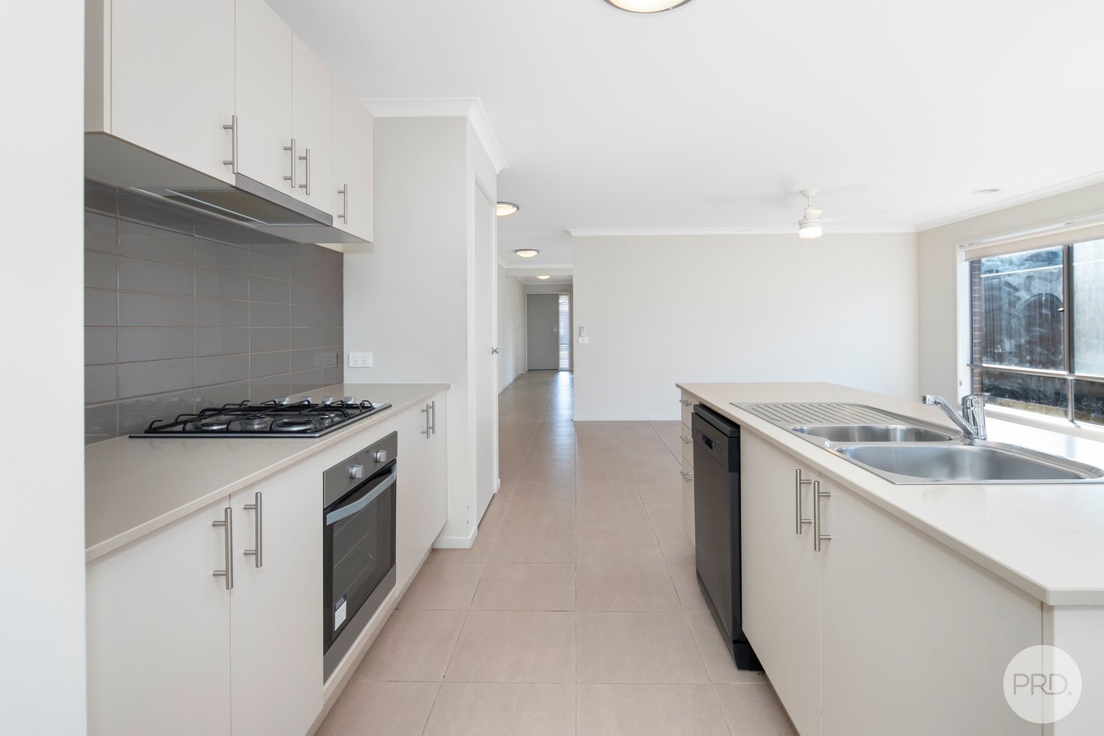 19 Cortina Drive WINTER VALLEY 3