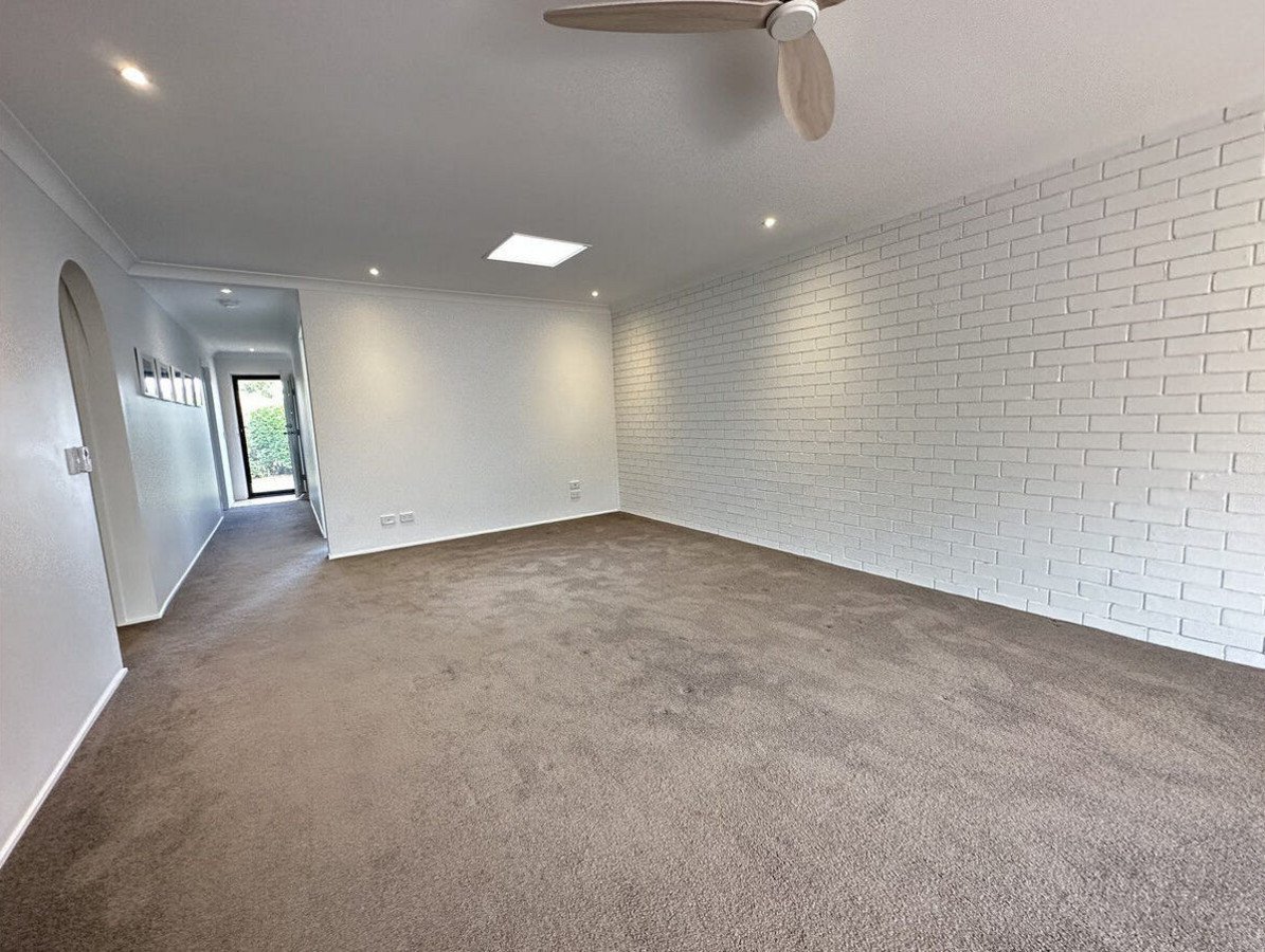 1/9 Crimson Court Miami 4