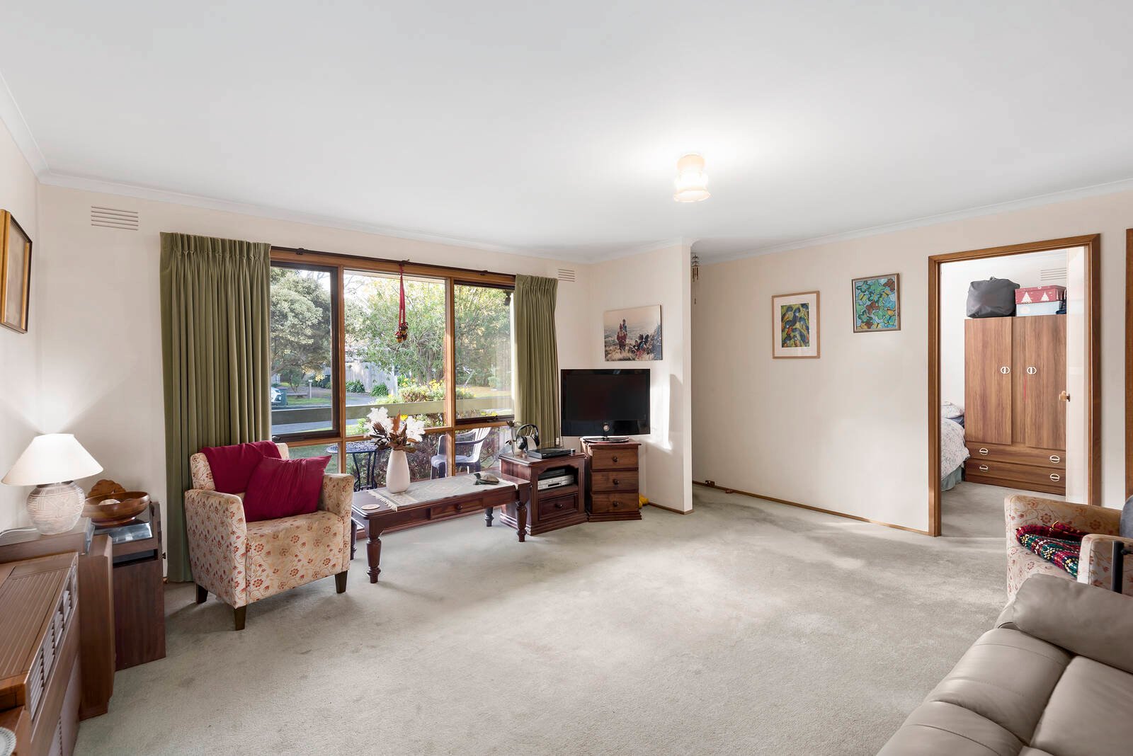 Real Estate and Property in 19 Cronulla Court, Barwon Heads, VIC