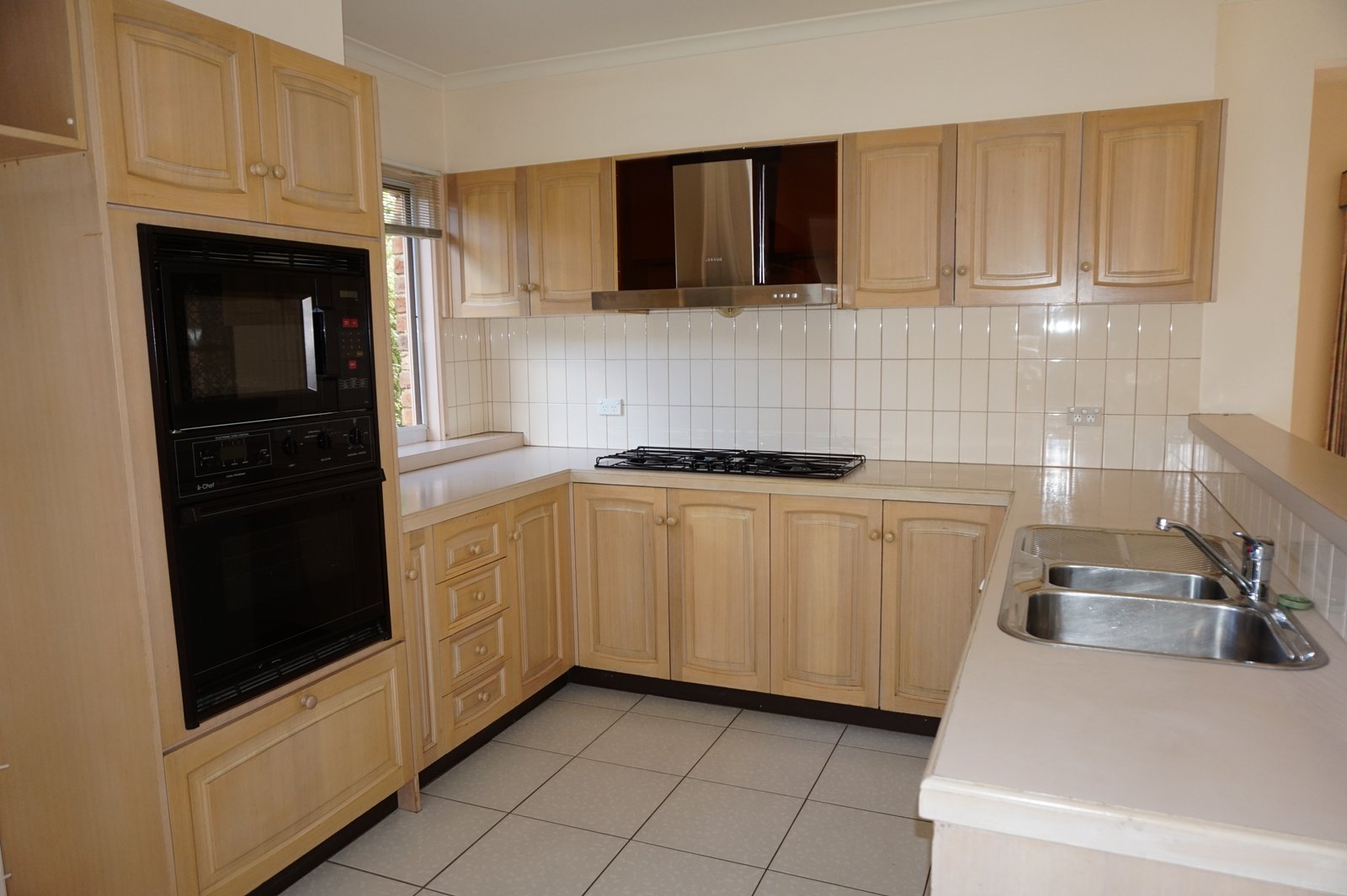 Gallery: 19 Curraweena Road