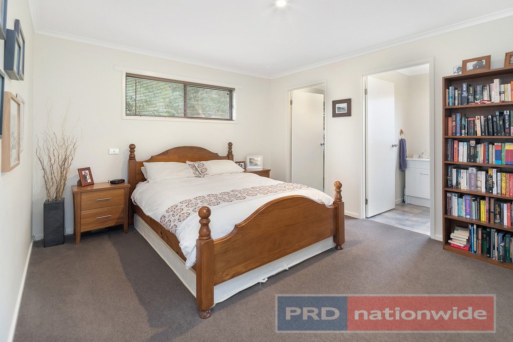 19 Cynthia Court HADDON 8