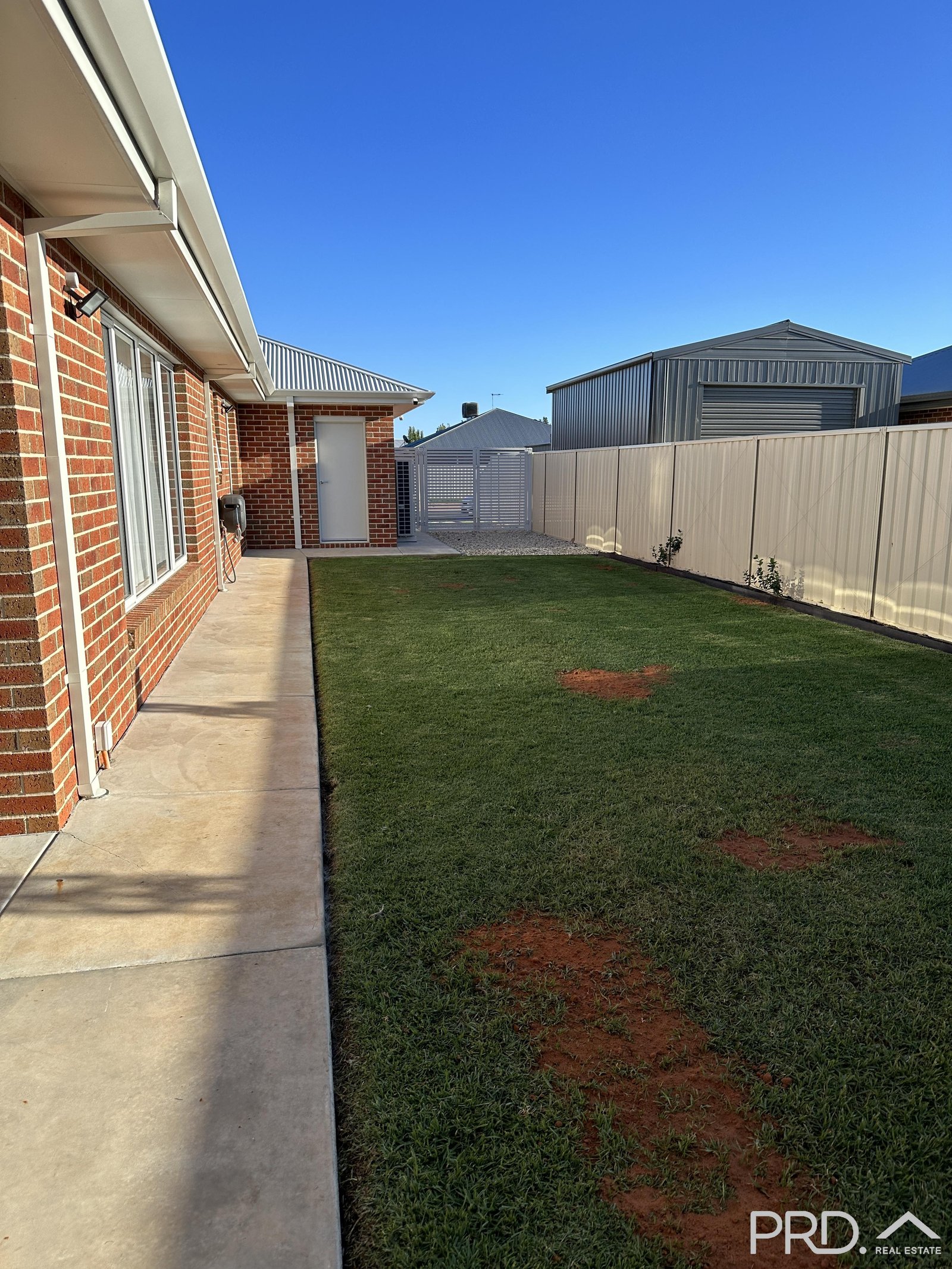 19 Darlington Parade MILDURA 21