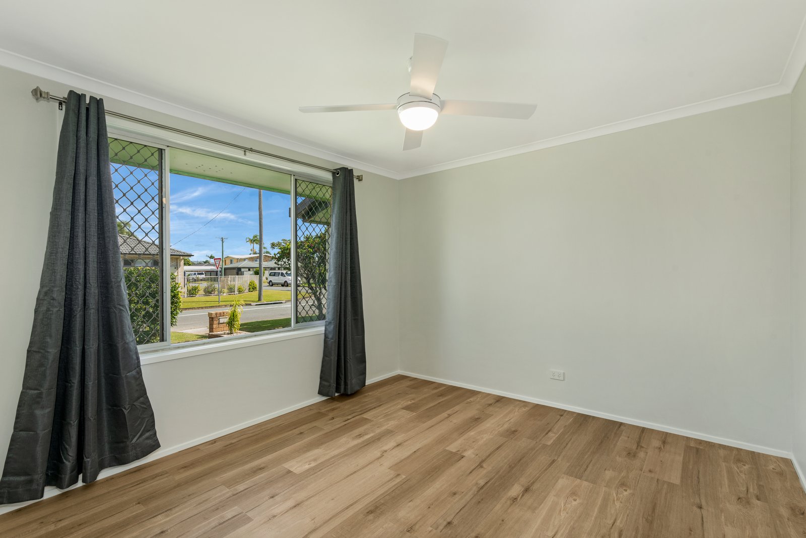 19 Denawen Street PALM BEACH 7