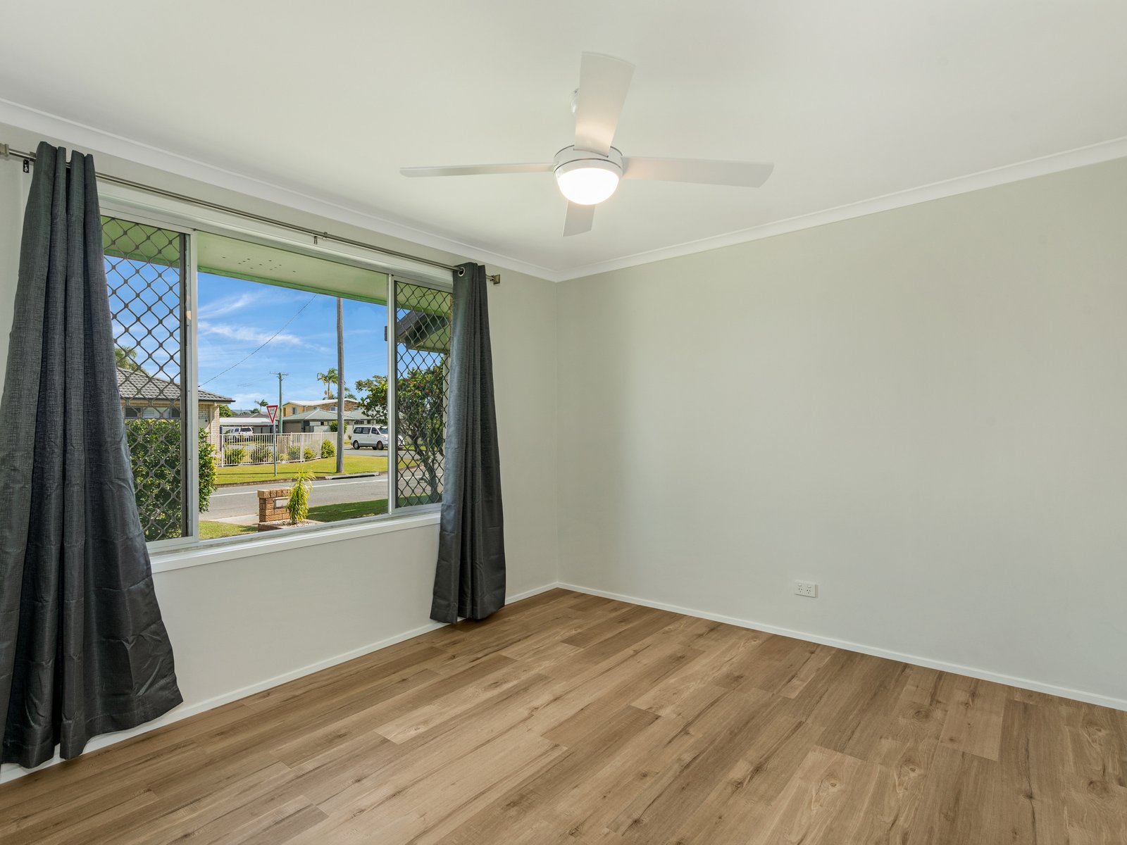 19 Denawen Street PALM BEACH 7