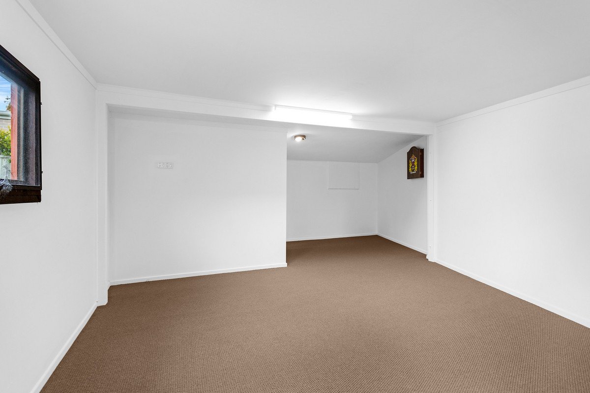 19 Diana Avenue BURLEIGH HEADS 13